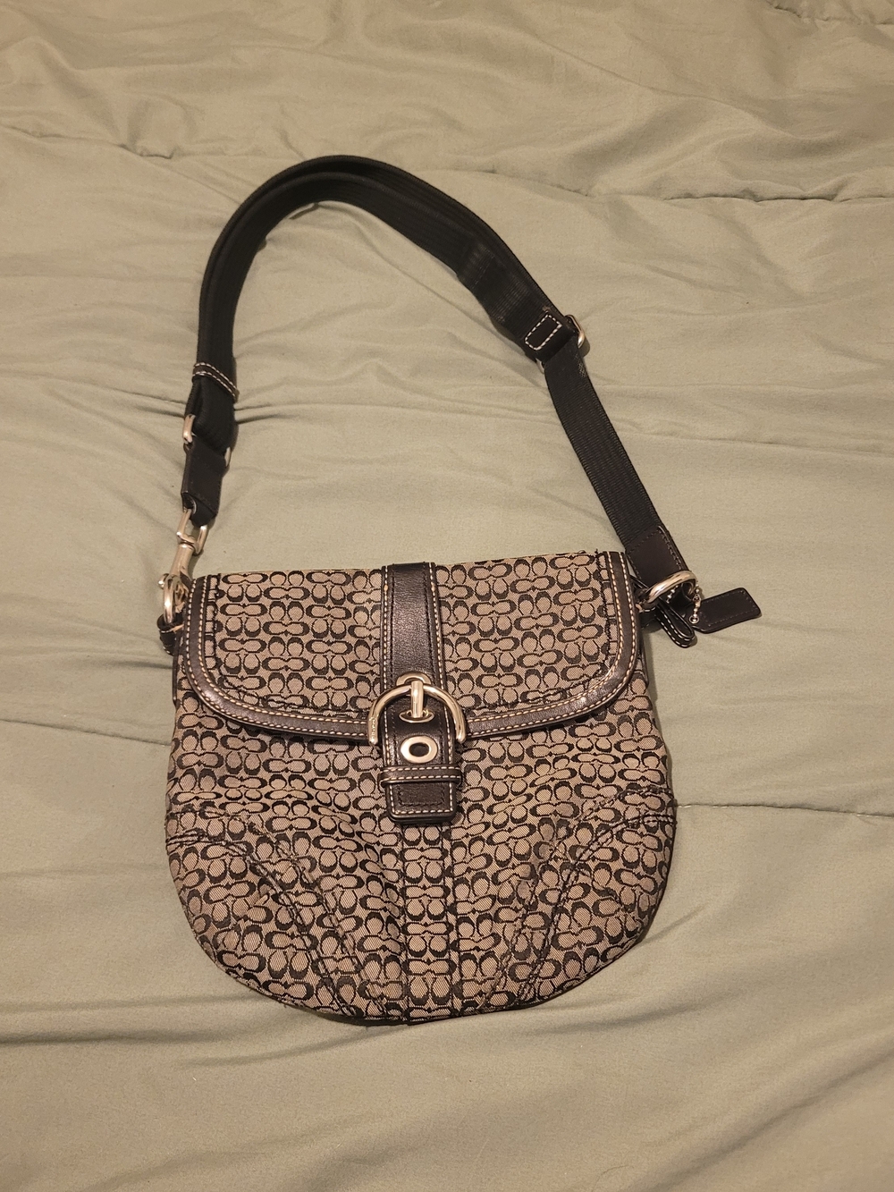 Y2K Vintage Coach Soho Signature Swingpack in Black & Gray C Jacquard